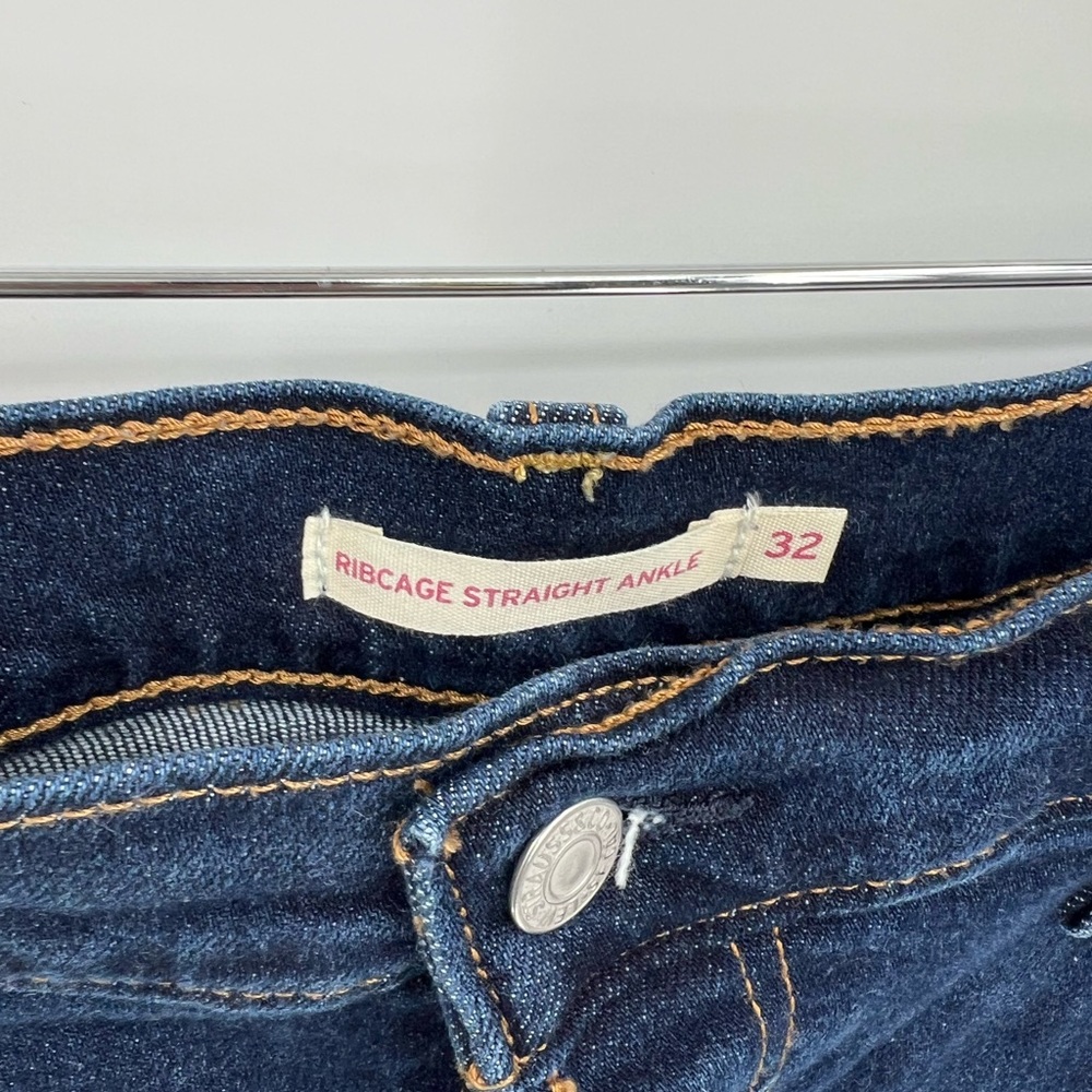 Levi’s ribcage straight ankle jean - Picture 5 of 7